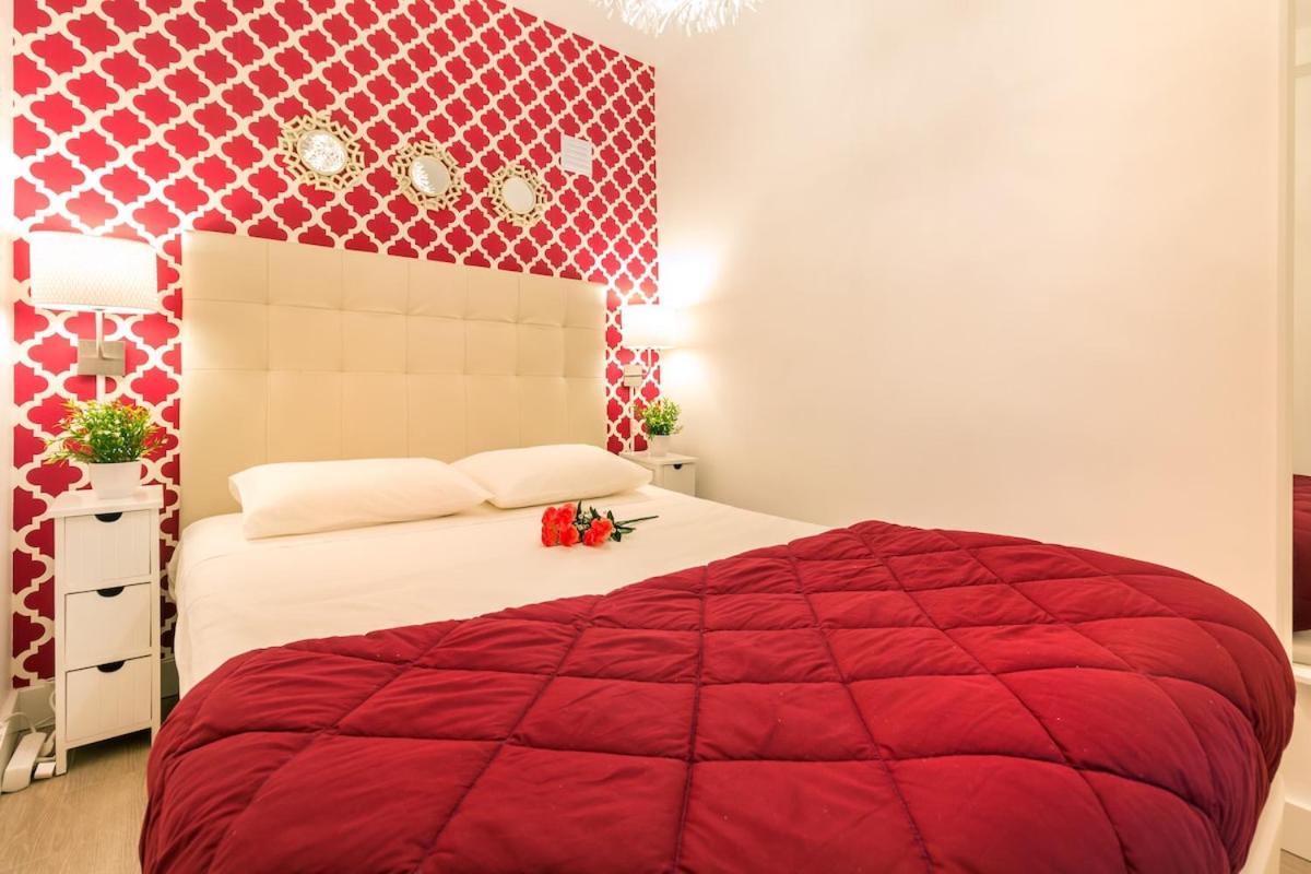 Historical Compact Flat *