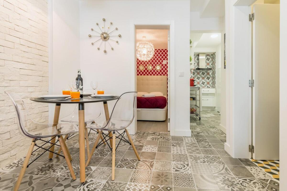 Apartment Historical Compact Flat Lisbon